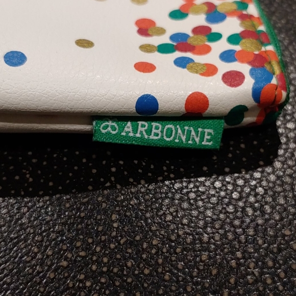 NWOB ARBONNE BLOSSOMING BEAUTY GIFT SET - Picture 2 of 4